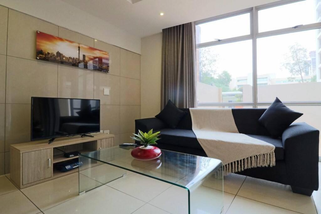 Upmarket Sandton Hydro Park Apartments Johannesburg Ngoại thất bức ảnh