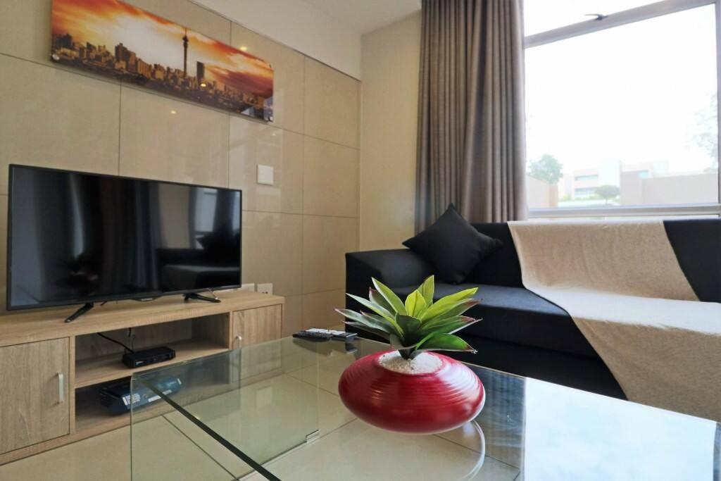 Upmarket Sandton Hydro Park Apartments Johannesburg Ngoại thất bức ảnh